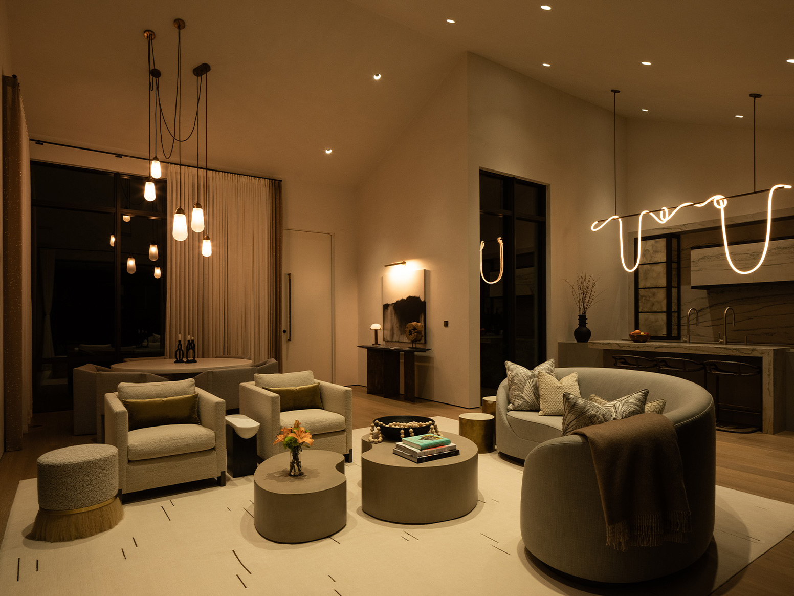 lutron-luxury-lighting-nativeWirelessControl_776x582_2x